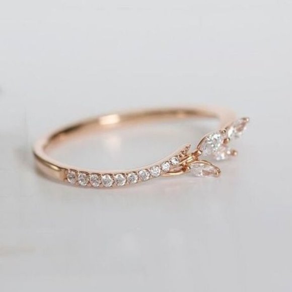 NEW 18K Rose Gold Marquis Diamond Leaf Branch Ring - Picture 2 of 5